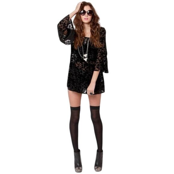 Gypsy Junkies X Free People Black Bell Sleeve Velvet Tunic Mini Dress Top S/M - Picture 3 of 10